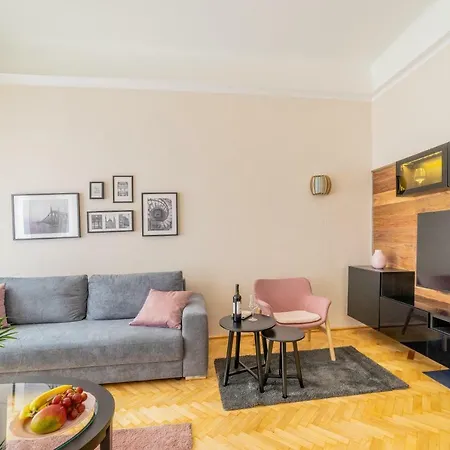 Rumbach Apartamento *